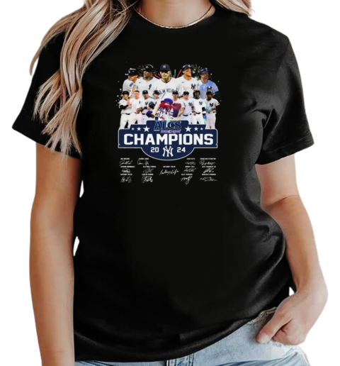 ALCS Champions 2024 New York Yankees Signatures Fireworks T-Shirt Classic Women's T-shirt