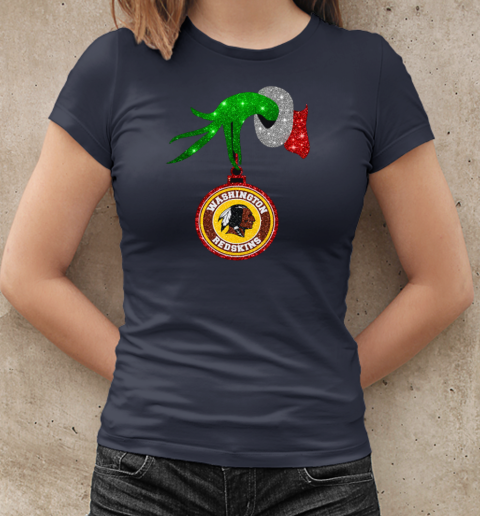 Grinch Hand Holding Washington Redskins Christmas T-Shirt Classic Women's T-shirt