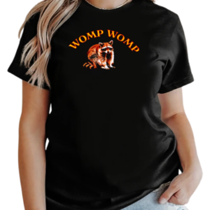 Raccoon womp womp T-Shirt Classic Women's T-shirt