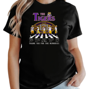 The LSU Tigers 1893 2024 Signature Thank You For The Memories Walking Signatures T-Shirt Classic Women's T-shirt