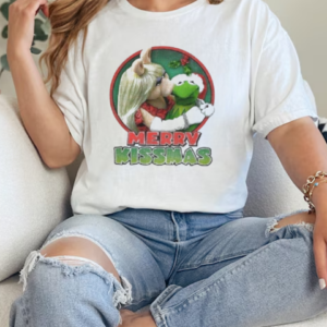 The Muppets Kermit Miss Piggy Merry Kissmas  Classic Women's T-shirt