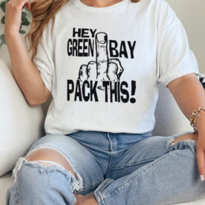 Claws Up, Bear Down Fuck Hey Green Bay Packers This Middle Finger T-Shirt Classic Women's T-shirt