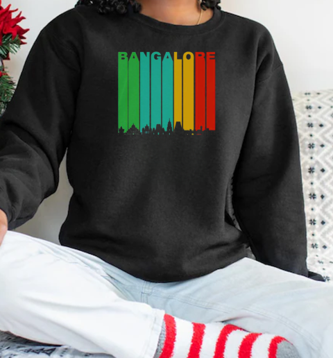 Good Vintage Bangalore India Skyline Cityscape T-Shirt Unisex Sweatshirt