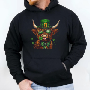 Highland Cow St. Patrick's Day Retro Coquette St Patty's Day T-Shirt Unisex Hoodie