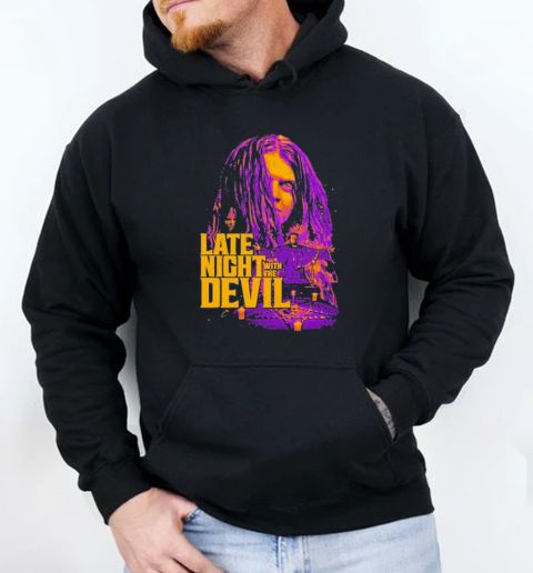 Late Night With The Devil Vade Retro Satana T-Shirt Unisex Hoodie