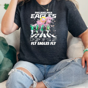 Philadelphia Eagles – Fly Eagles Fly Signature  Classic Women's T-shirt