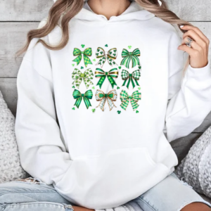 Retro Coquette St Patricks Day St Patty's Day Lucky Shamrock T-Shirt Unisex Hoodie