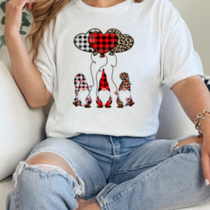 Three Gnomes Balloon Hearts Buffalo Plaid Leopard Valentines T-Shirt Classic Women's T-shirt