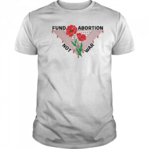 Hannah Einbinder Wearing Fund Abortion Not War t-shirt