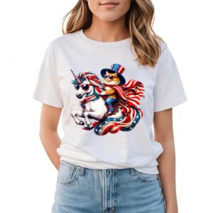 Cat riding Unicorn usa flag Patriotic 4th of July T-Shirt