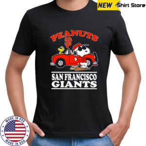San Francisco Giants And Peanuts Posing Next To The Car T-Shirt