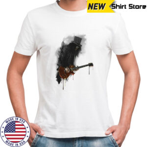 Slash play guitar guns N roses shirt