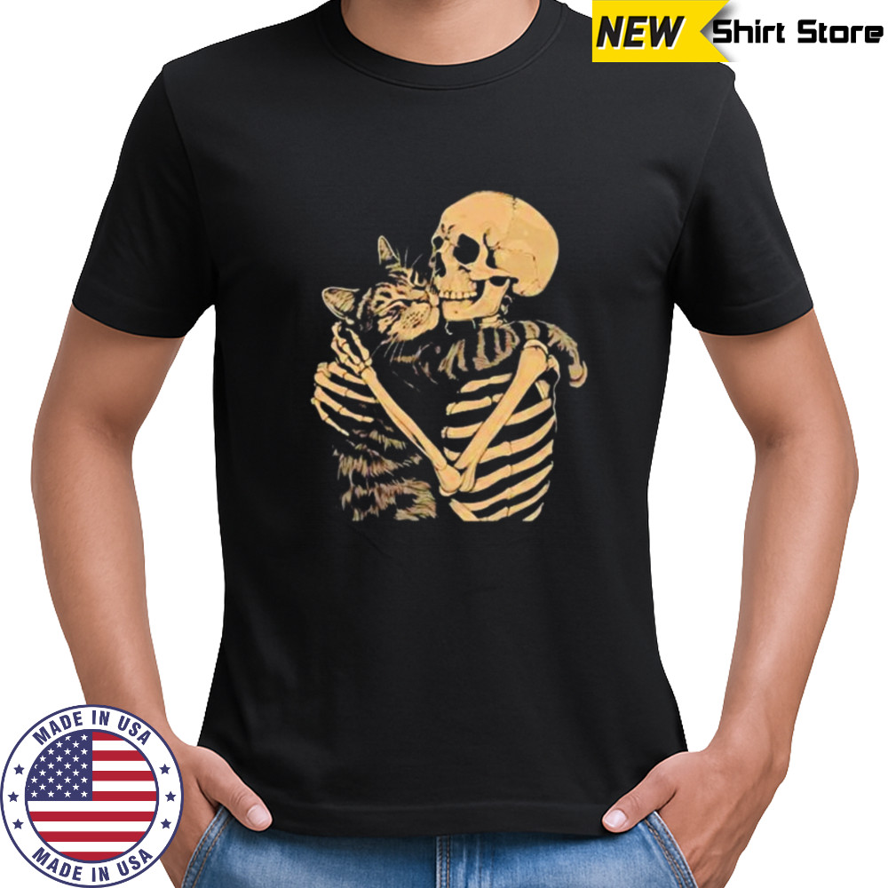 Skeleton hugging cat Halloween shirt