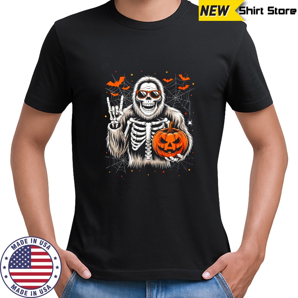Spooky Bigfoot Skeleton Halloween Costume Pumpkin Boys Mens shirt