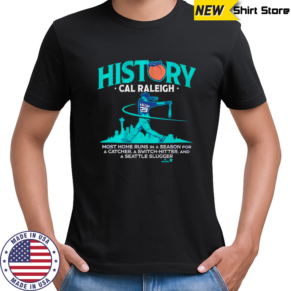 Cal Raleigh history For Big Dumper most home runs in a season for a catcher shirt