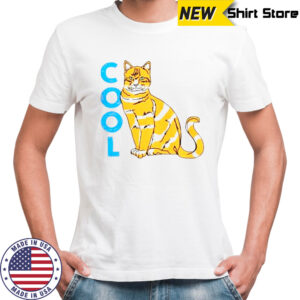 Cool Striped Cat Animal Lover Graphic T-Shirt