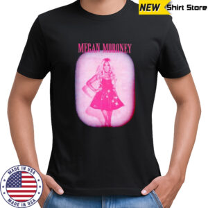 Megan Moroney pink shirt