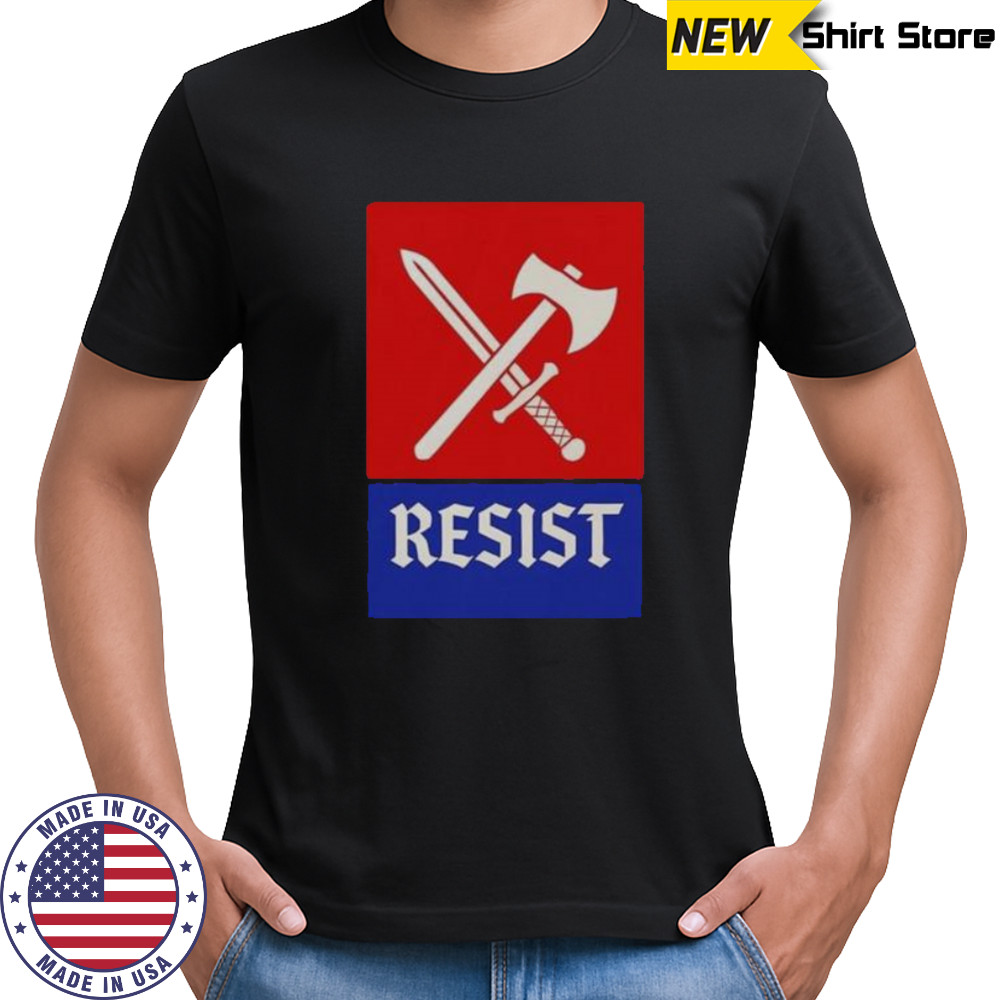 Nice RESIST Mayah Sommers Young Queen Of Scots T-Shirt