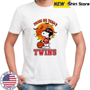 Trick or Treat Minnesota Twins Snoopy Halloween shirt