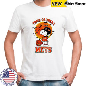Trick or Treat New York Mets Snoopy Halloween shirt