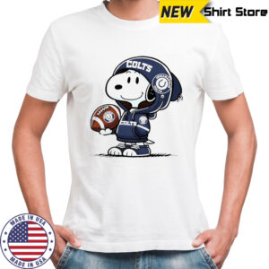 Snoopy wears Indianapolis Colts hoodie logo shirt